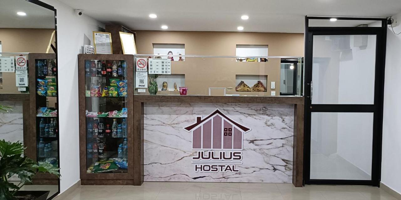 Julius Hostal, Desde Las 14 Horas Hasta 12 Del Mediodia Quito Exterior foto