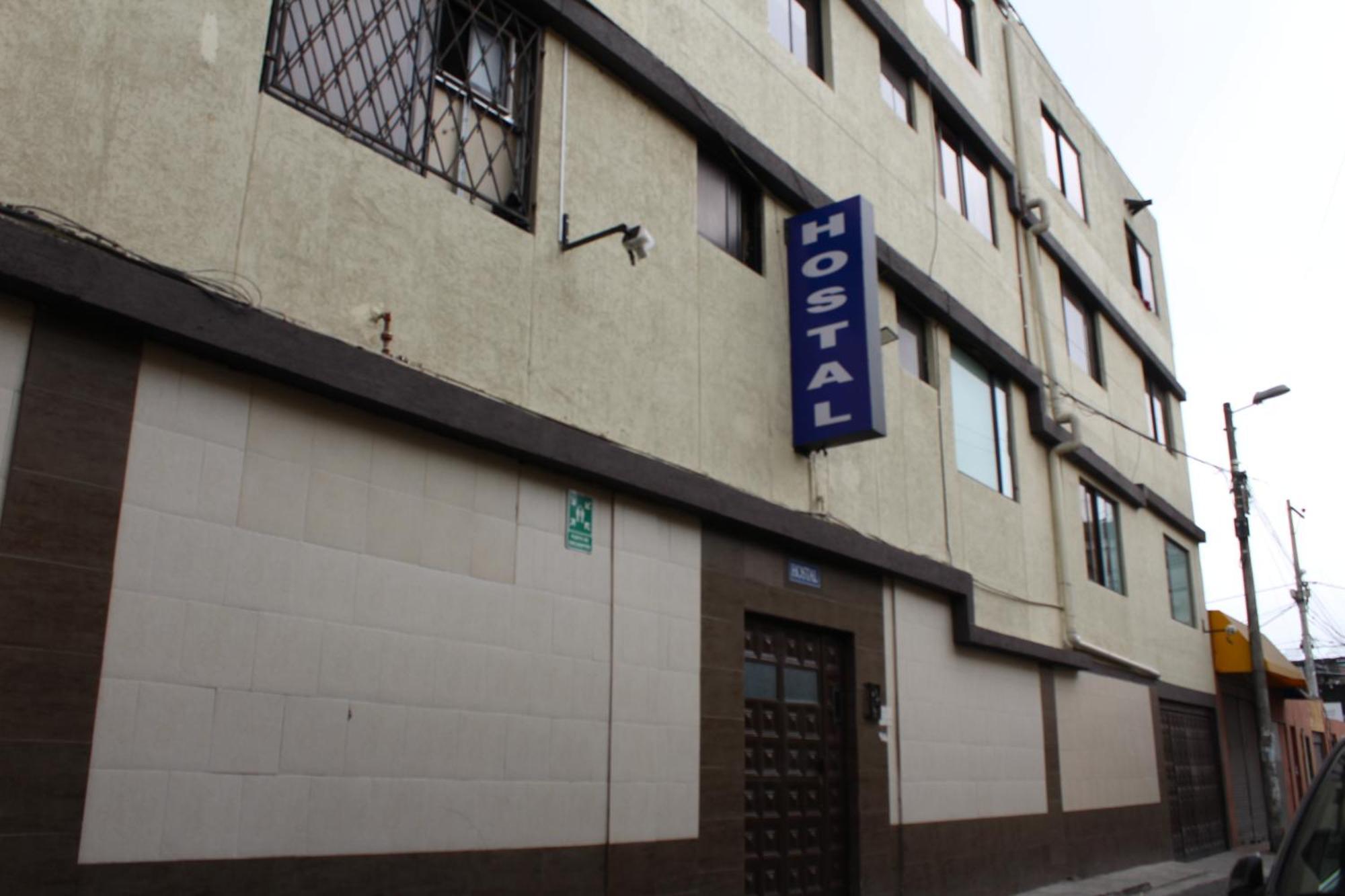 Julius Hostal, Desde Las 14 Horas Hasta 12 Del Mediodia Quito Exterior foto